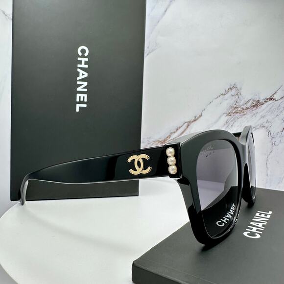 New CHANEL Sunglasses - Picture 1 of 16